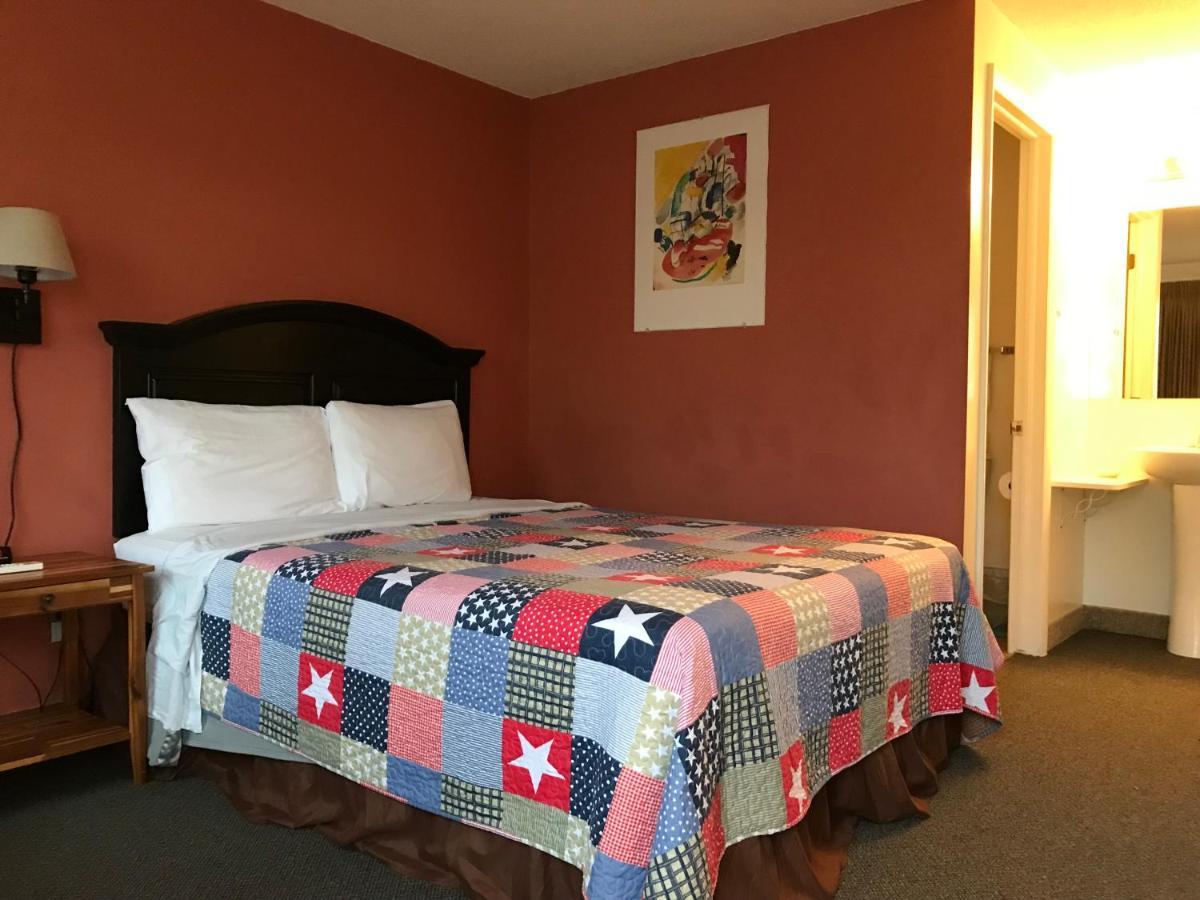 Big Sky Lodge ラピッドシティ エクステリア 写真